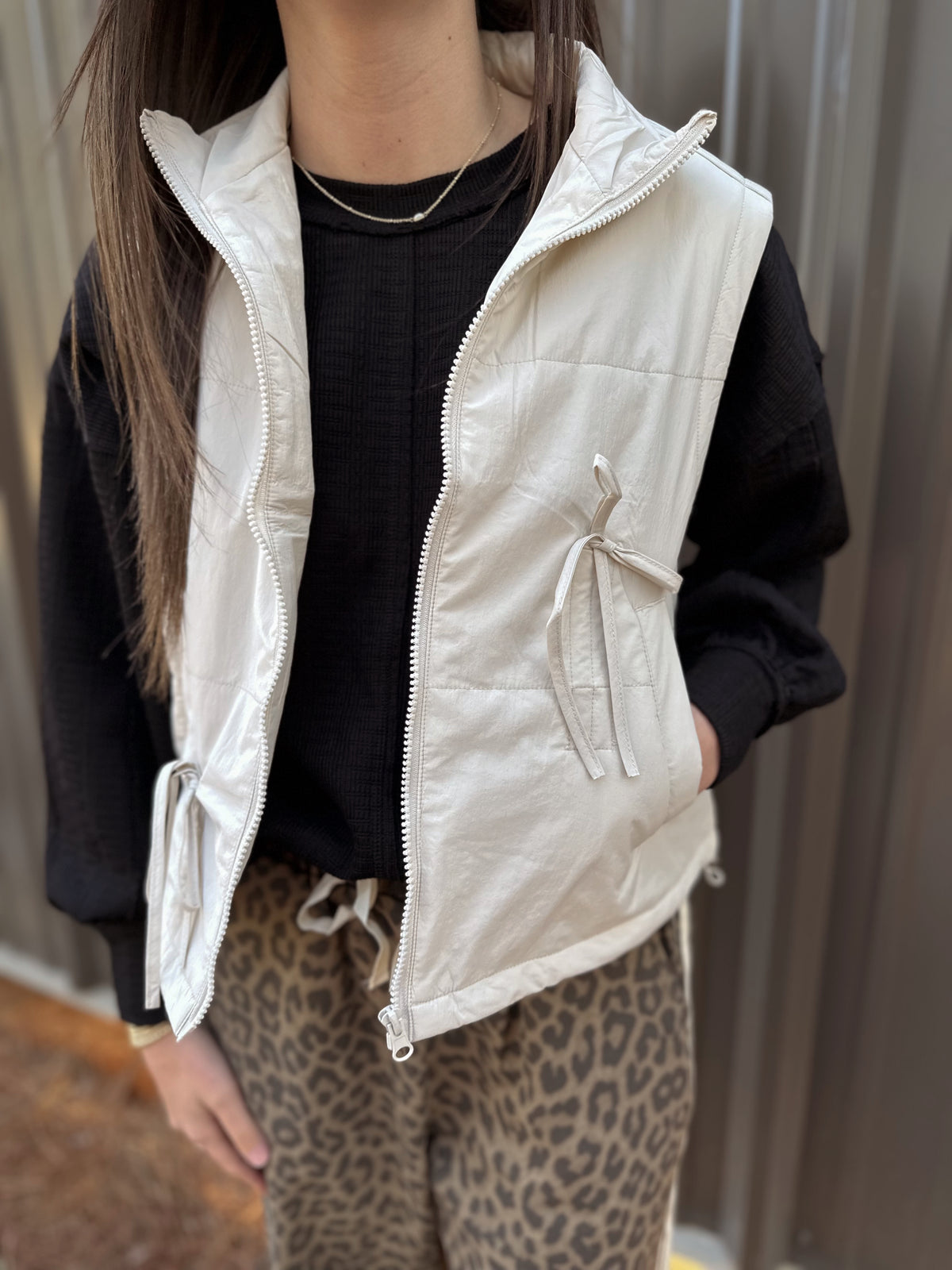 Cream Puffer Bow Vest