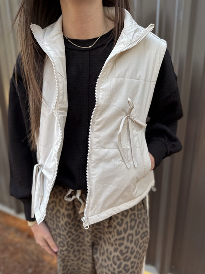 Cream Puffer Bow Vest