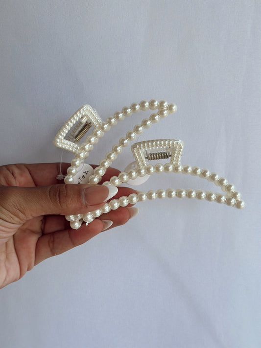 Pearl Claw Clips