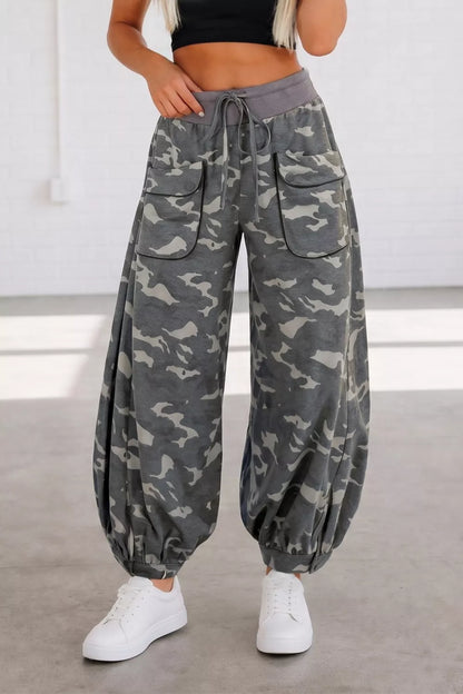 Multicolour Drawstring Contrast Waistband Camouflage Cargo Barrel Pants